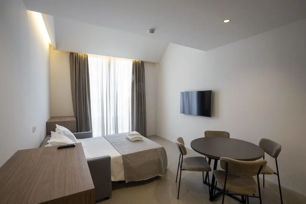 Room, Dau Studios, Valencia