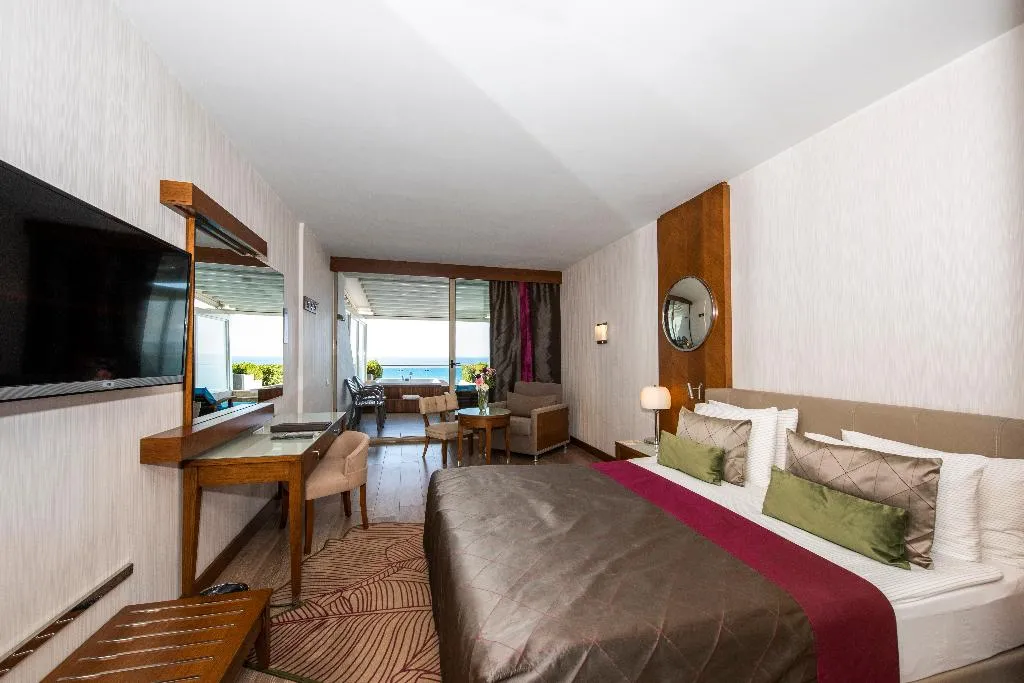DOUBLE WITH JACUZZI Room, Side Star Elegance, Antalya