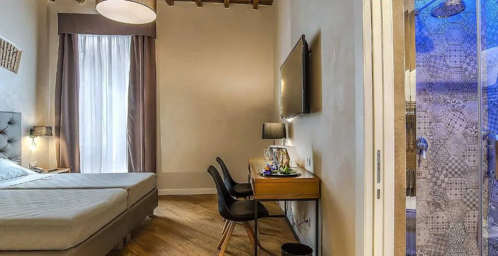 TRIPLE SUPERIOR Room, Elite, Rome