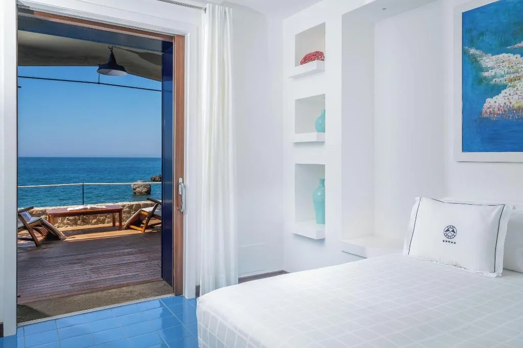 Room, Capo La Gala Hotel & Wellness, Naples