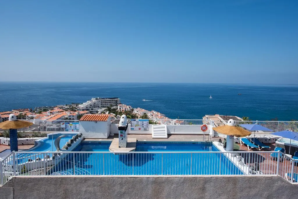 Pool, Vigilia Park, La Gomera