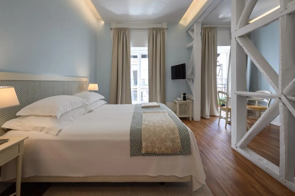 SUITE STANDARD Room, Alecrim Ao Chiado, Lisbon
