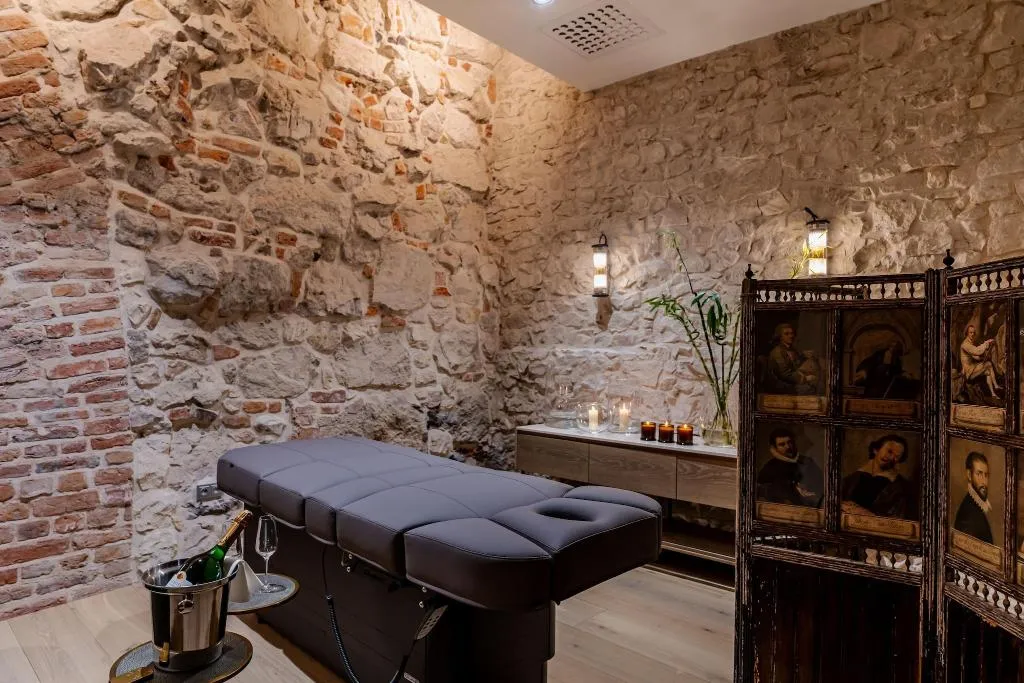 Sports and Entertainment, H15 Palace, a Luxury Collection Hotel, Krakow