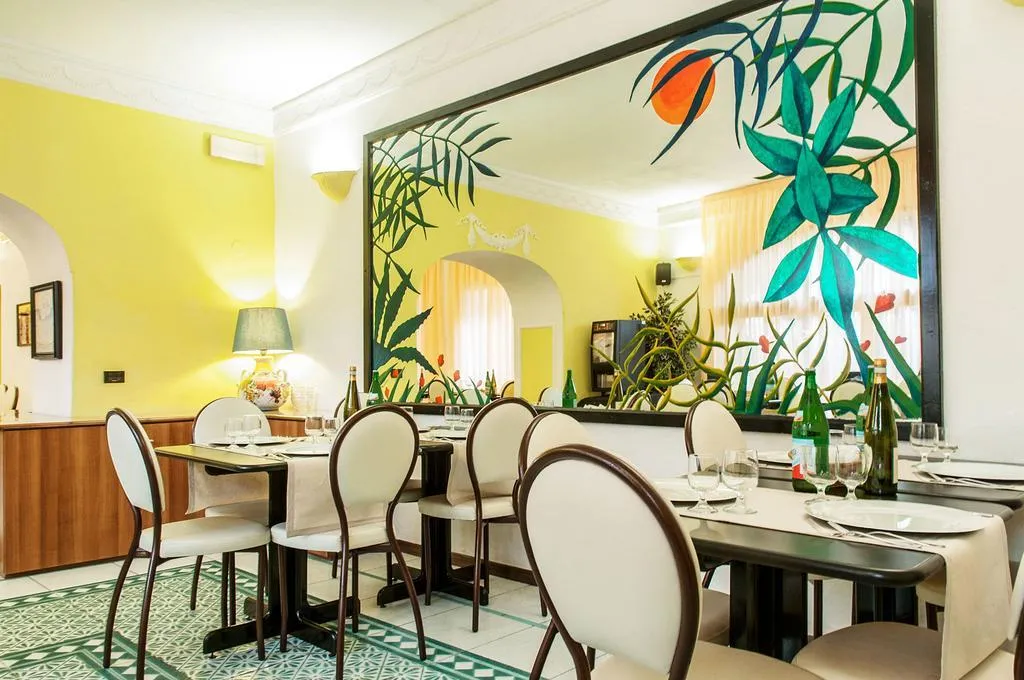 Restaurant, Hotel Annabelle, Naples