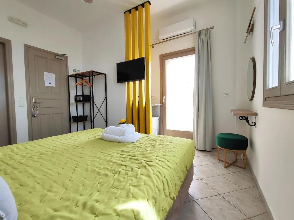 Room, Nemesis, Santorini