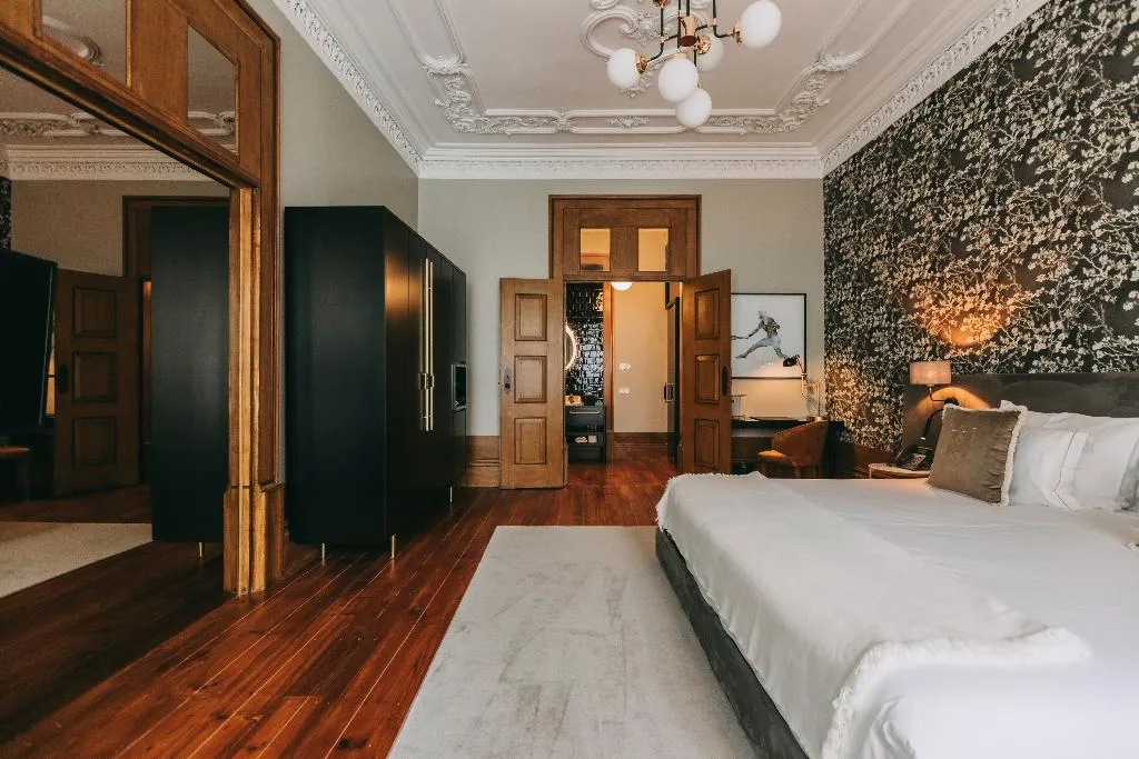 Double or Twin BASIC Room, Torel Royal Court, Porto