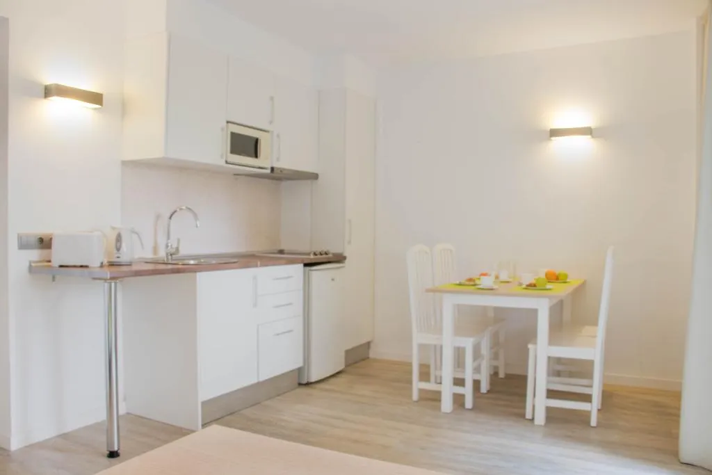 APARTMENT GARDEN VIEW ONE BEDROOM Room, Houm Plaza Son Rigo, Majorca