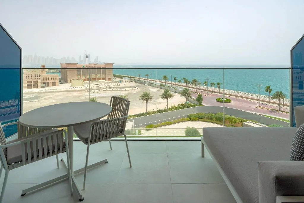 DOUBLE WITH VIEWS Room, W Dubai - The Palm, Dubai