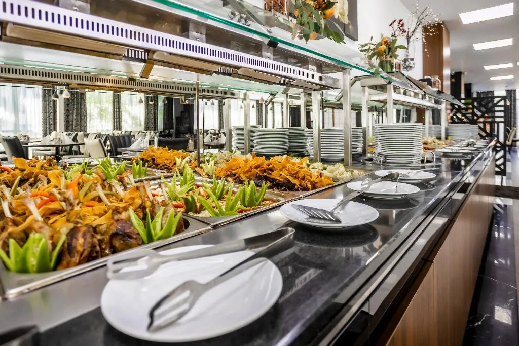 Restaurant, Prestige Deluxe Hotel Aquapark Club, Varna