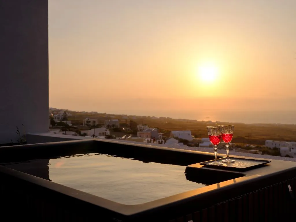SUITE SEA VIEW Room, Ryolithos Suites, Santorini