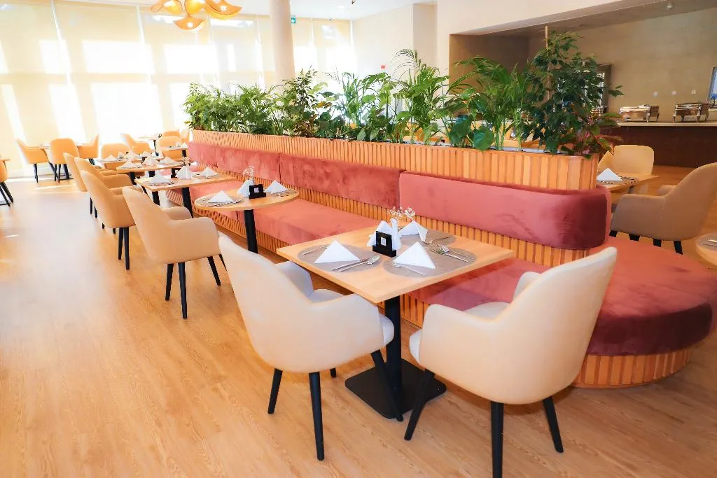 Restaurant, E-Stay Hotel, Dubai