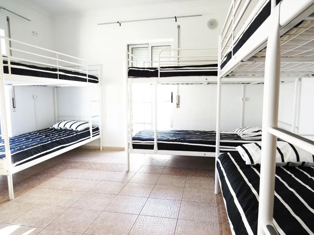 Room, The 17 Hostel, Algarve