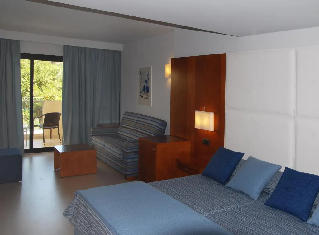 Room, Protur Palmeras Playa Hotel, Majorca