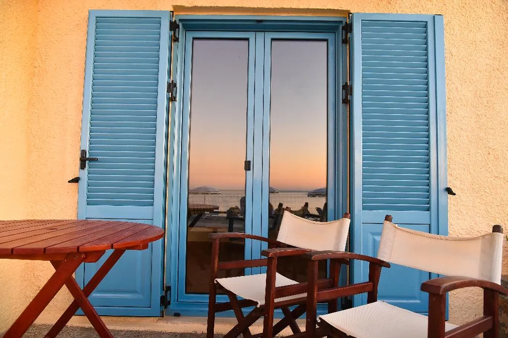 APARTMENT SEA FRONT Room, Porto Sisi Hotel Apartments, Crete