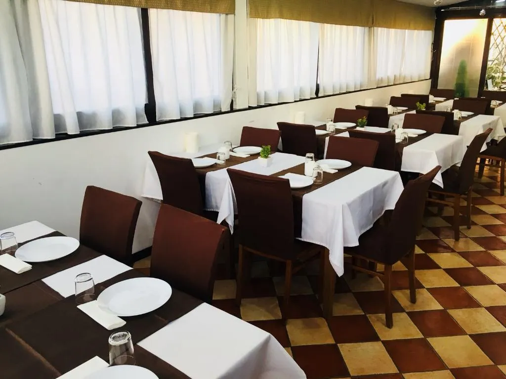 Restaurant, Hotel Nettuno, Naples