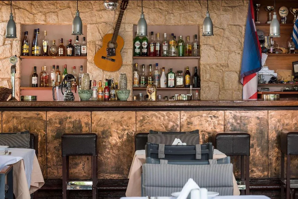 Bar, Elotis Suites, Crete