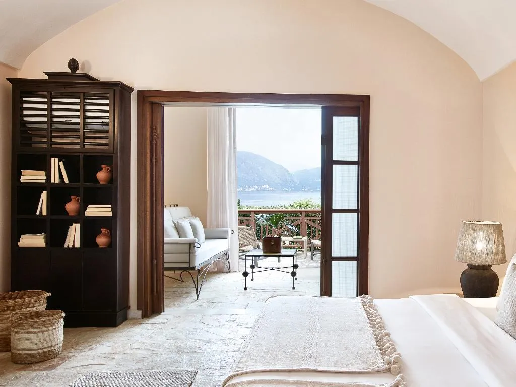FAMILY ROOM STANDARD Room, Grecotel Daphnila Bay, Corfu
