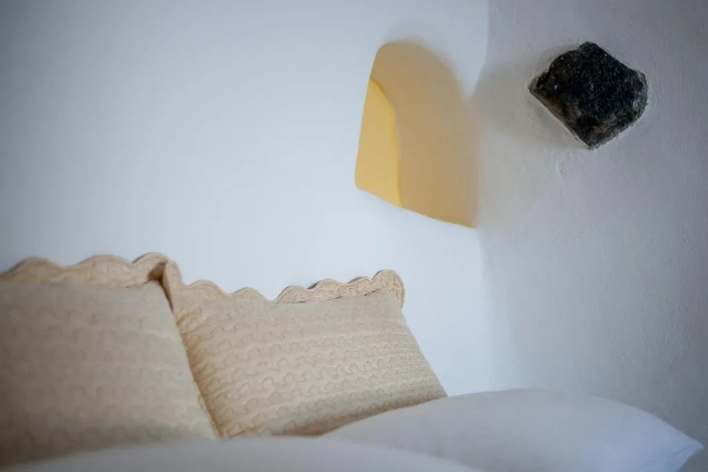 Room, Abyssanto Suites & Spa, Santorini