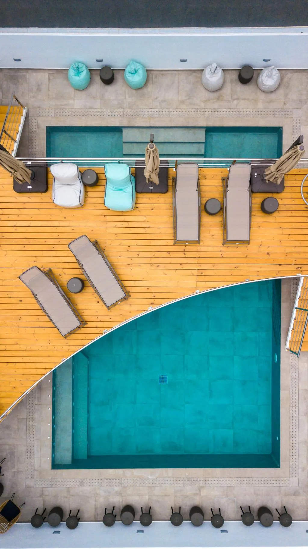 Pool, Deluxe Suites Santorini, Santorini