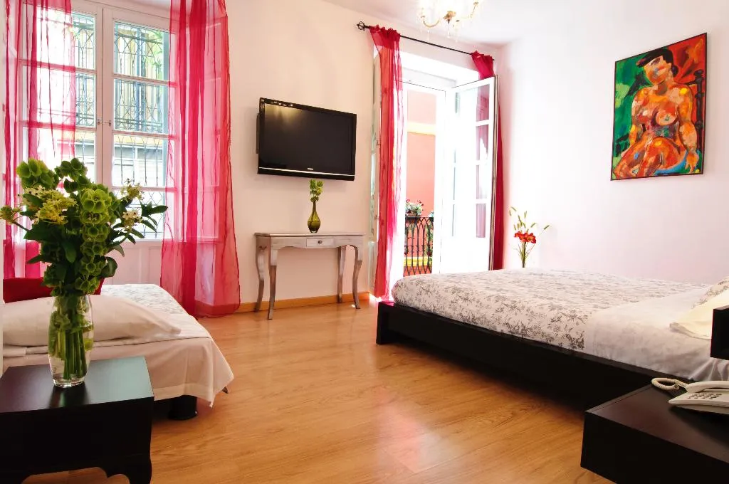 DOUBLE DELUXE Room, Un Patio al Sur, Seville