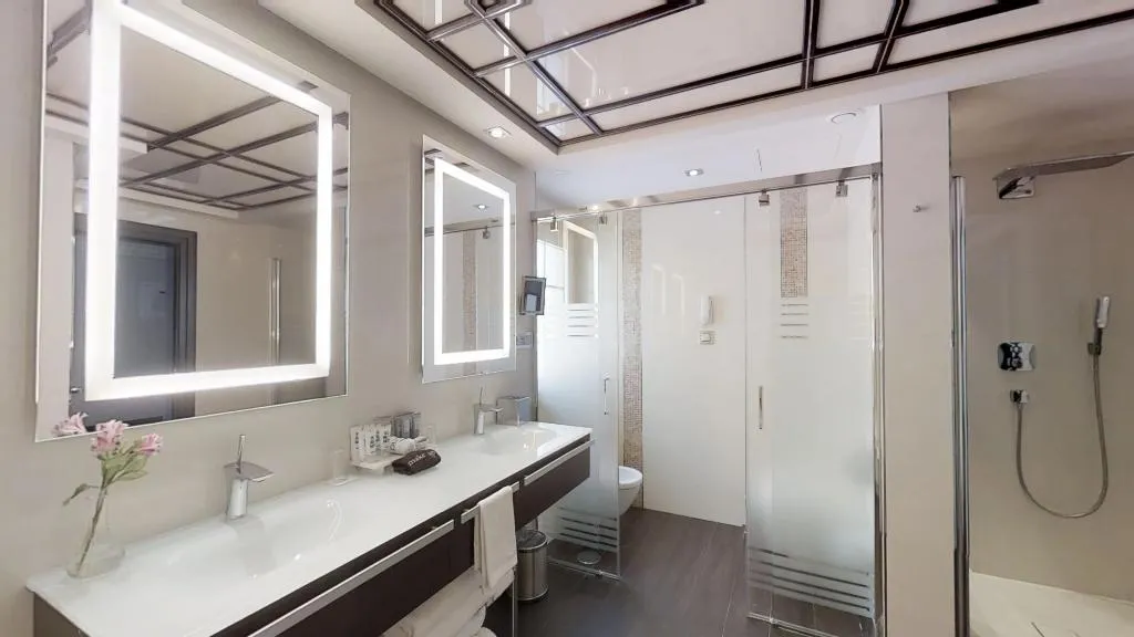 JUNIOR SUITE SEA VIEW WITH TERRACE Room, Vincci Seleccion Aleysa, Costa Del Sol