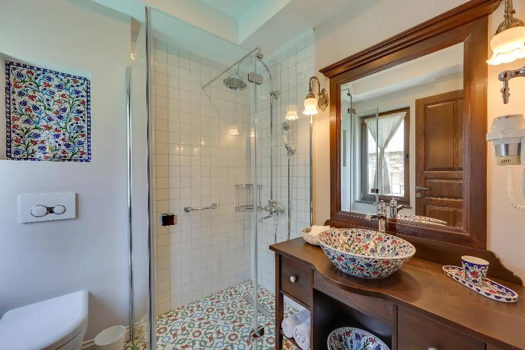 Double or Twin DELUXE POOL VIEW Room, Akanthus Hotel Ephesus, Izmir