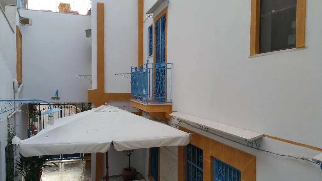 General view, Cortile Sant'Agostino, Palermo