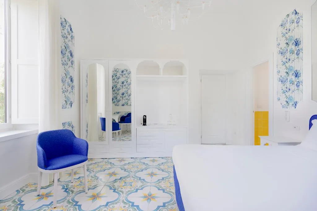 DOUBLE DELUXE Room, Relais Correale Rooms&Garden, Naples