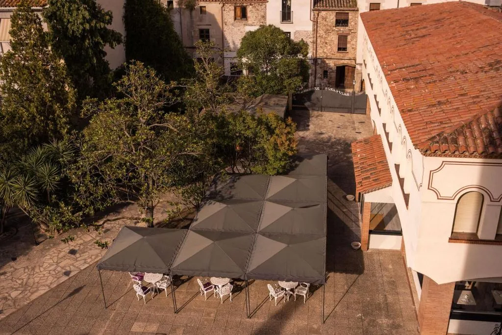 TRIPLE SUPERIOR Room, Hotel Balneario Broquetas, Barcelona