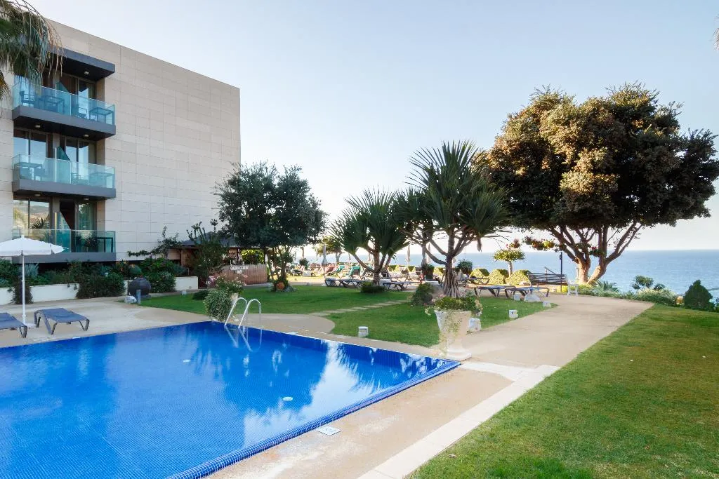 Pool, Golden Residence, Madeira
