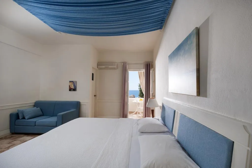 Double or Twin CLASSIC Room, Anemos beach lounge, Santorini