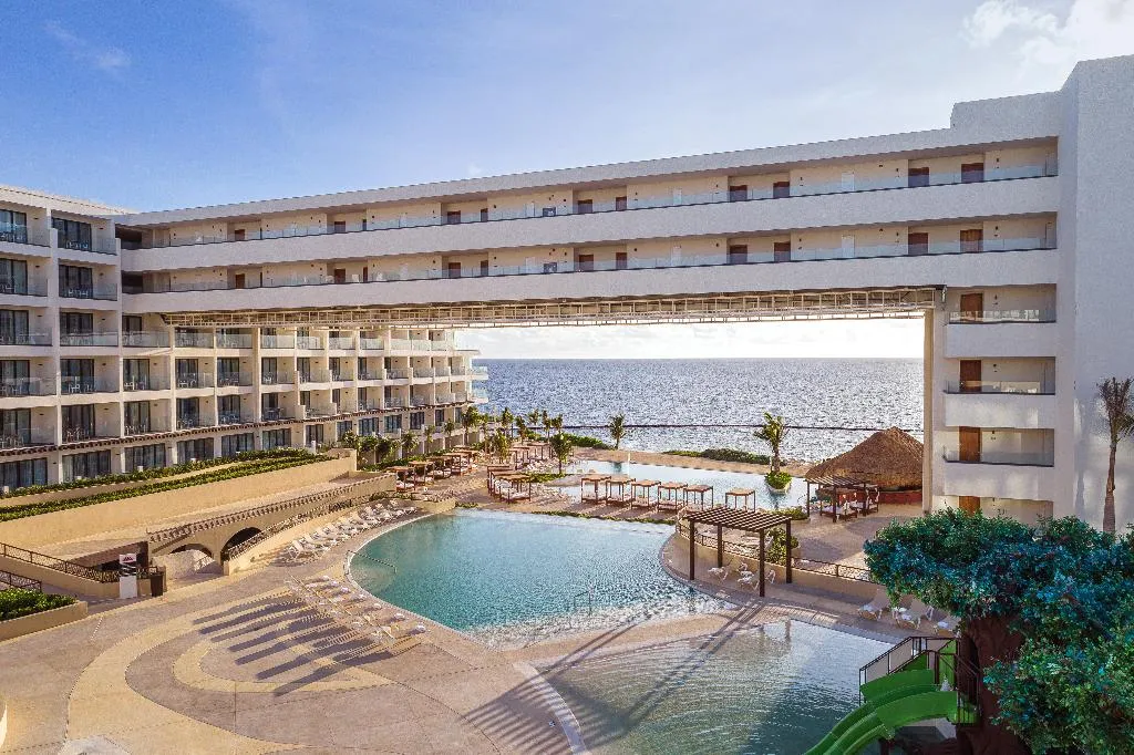 Pool, Sensira Resort & Spa Riviera Maya All Inclusive, Cancun Area