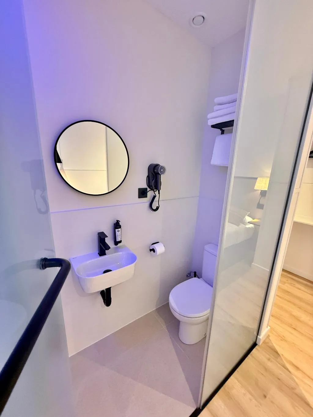 DOUBLE WITH BALCONY WITH VIEWS Room, Mucho Madrid, Madrid