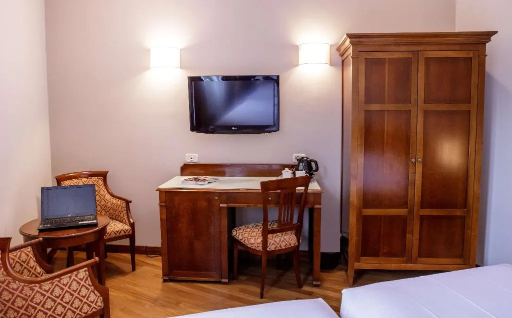 Room QUEEN SIZE BED Room, Best Western Ai Cavalieri Hotel, Palermo