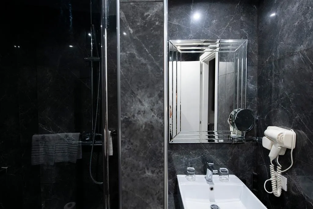 SINGLE STANDARD Room, Hotel 87 Eightyseven, Rome