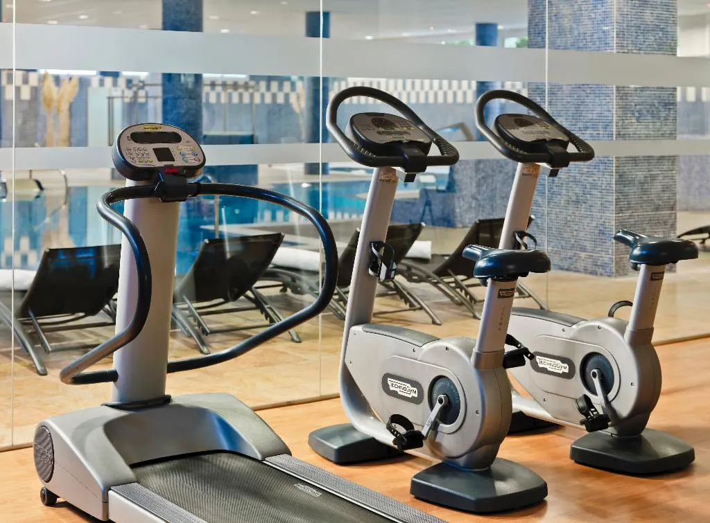 Sports and Entertainment, H10 Estepona Palace, Costa Del Sol