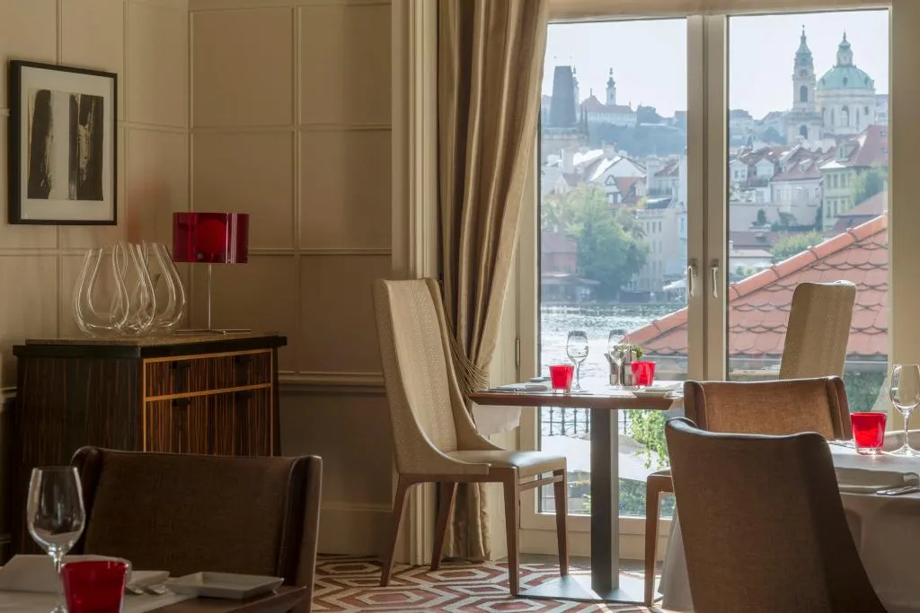 Restaurant, Four Seasons Hotel Prague, Prague