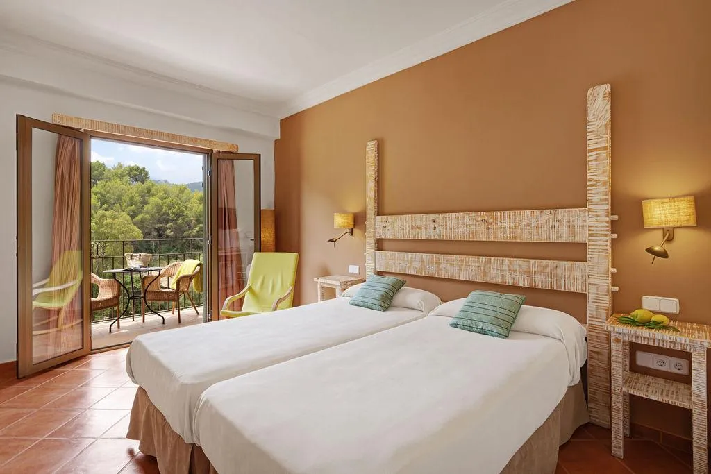 Double or Twin STANDARD Room, Es Port, Majorca