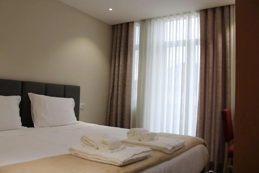 Room, Oporto Station Hostel & Rooms, Porto