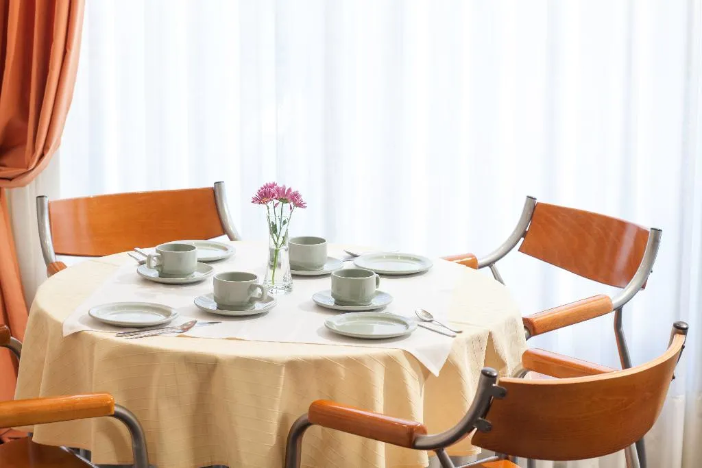Restaurant, Lilia Hotel, Athens