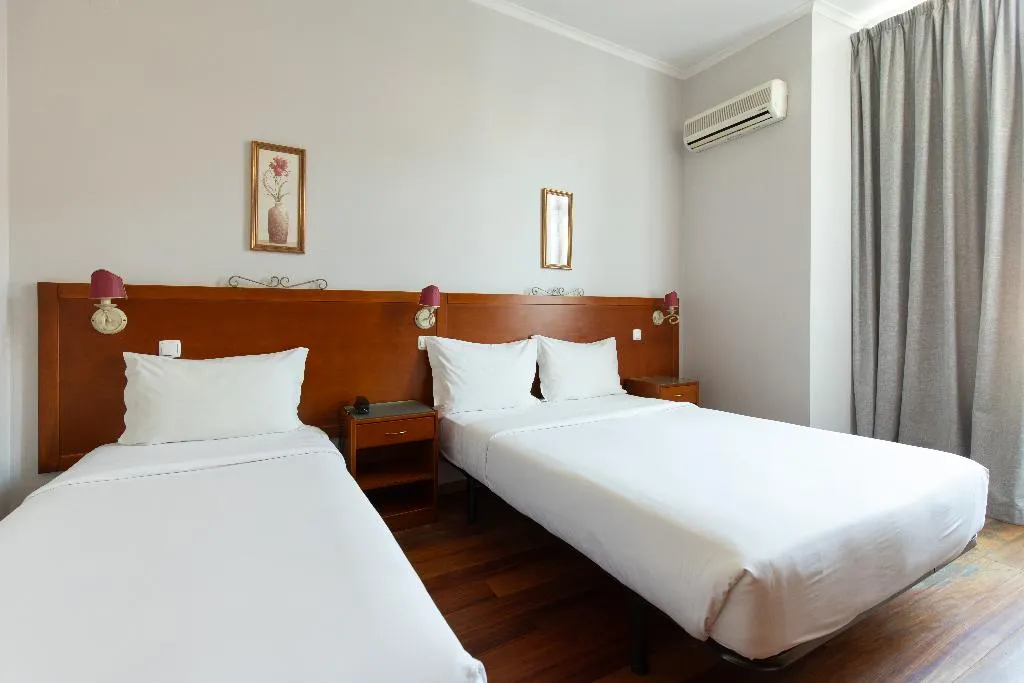 TRIPLE STANDARD Room, Residencial Alcobia, Lisbon