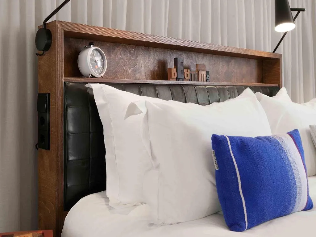 TWIN CLASSIC Room, Ink Hotel Amsterdam - MGallery Collection, Amsterdam