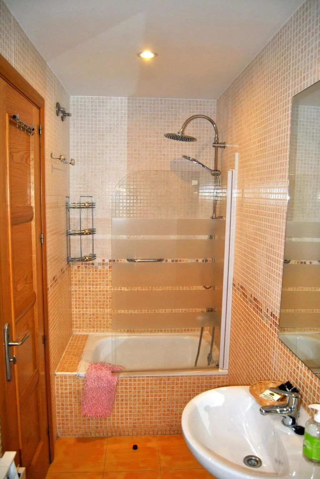 Room DUPLEX Room, Apartahotel Collarubio, Madrid