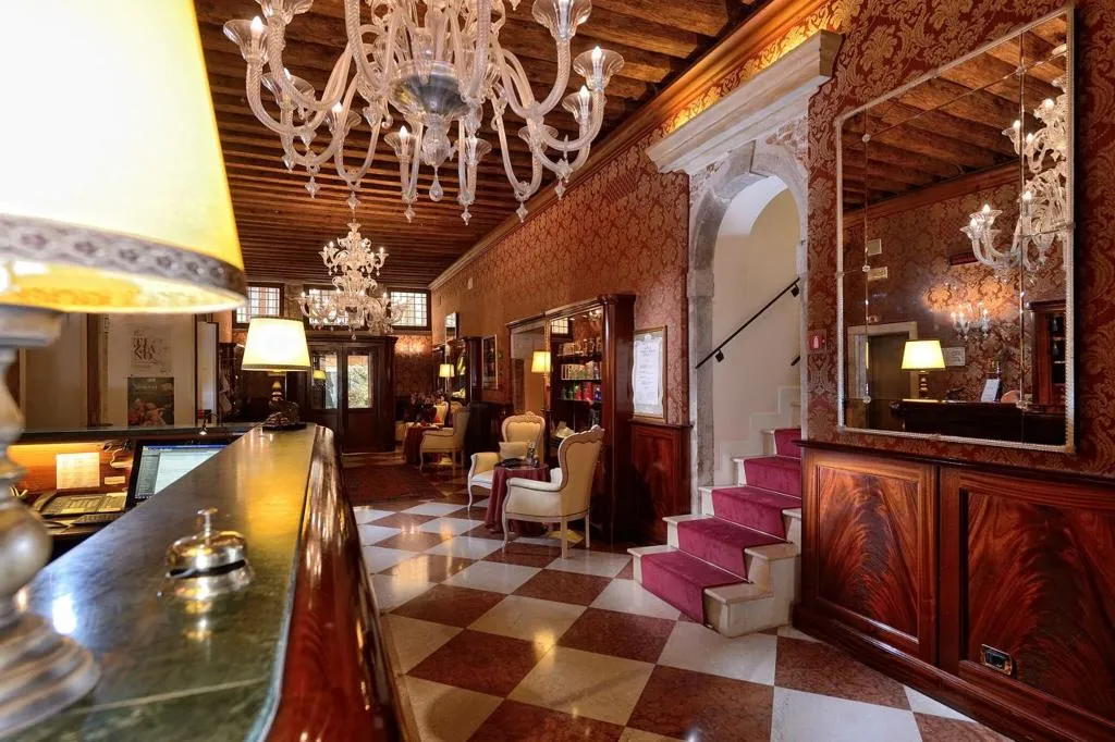 Lobby, Duodo Palace, Venice