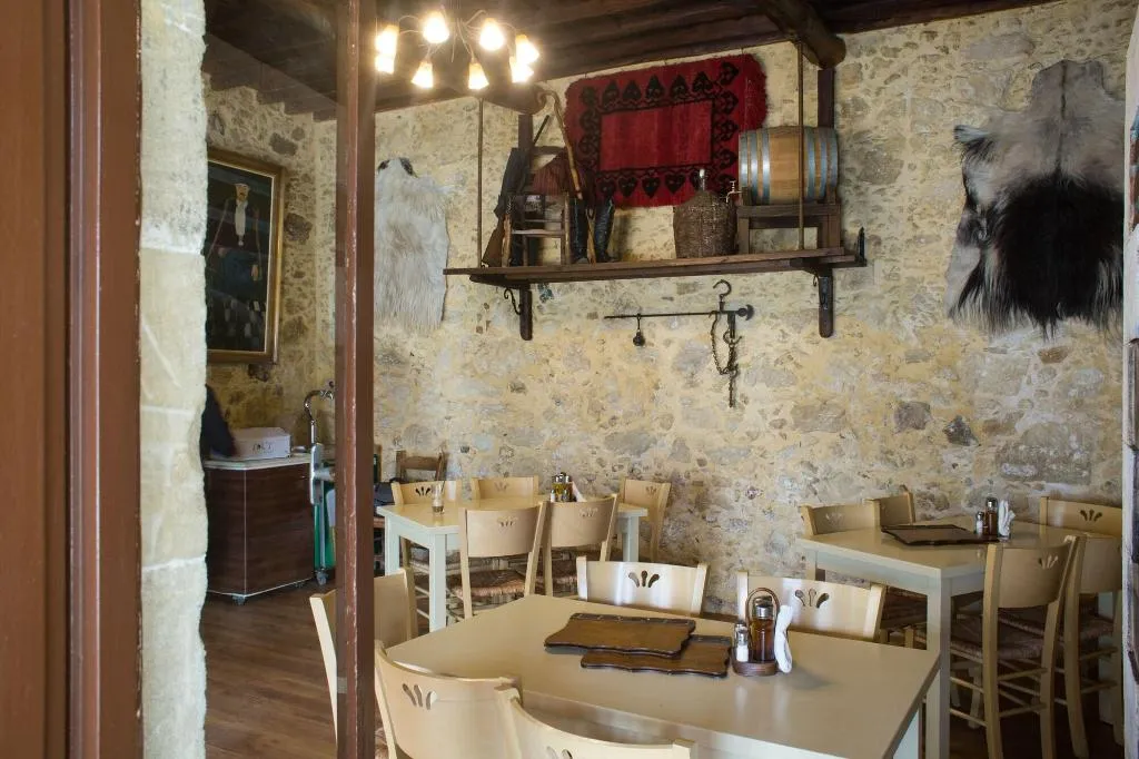 Restaurant, Agarathos, Crete