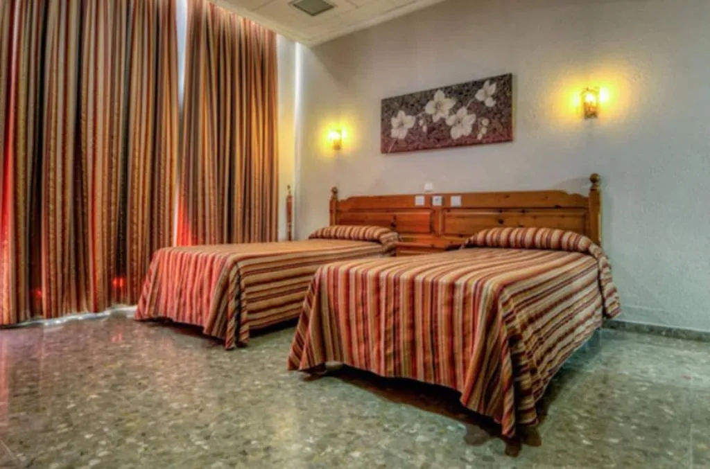 Room, Hotel Sandra, Andalucia