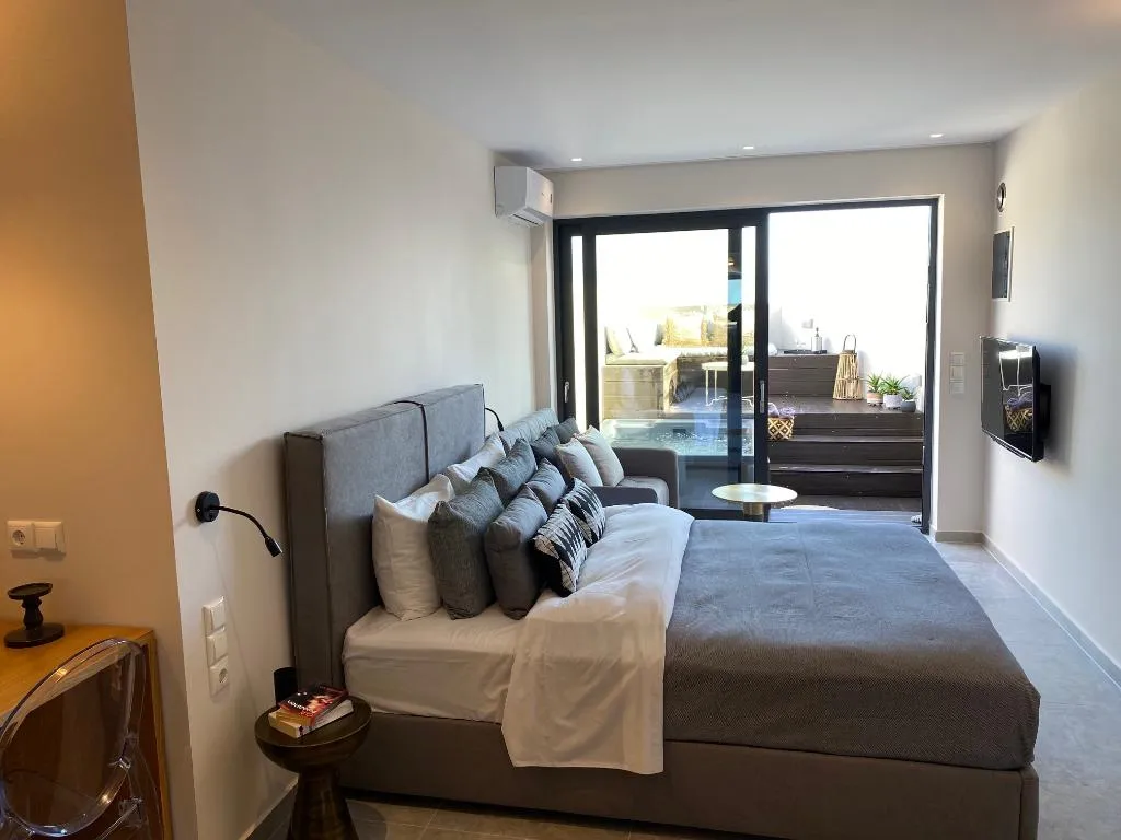 SUITE ONE BEDROOM ONE BATHROOM Room, Skiathos Gea Villas, Skiathos
