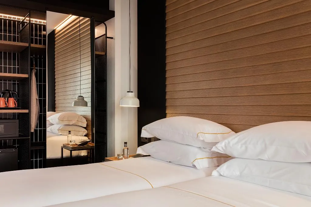 Room, Hotel Casa Elliot, Barcelona
