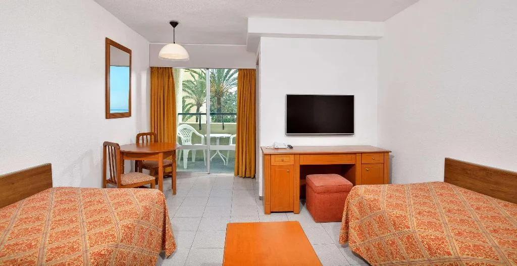 Double or Twin ECONOMY Room, Sol Puerto Marina, Costa Del Sol