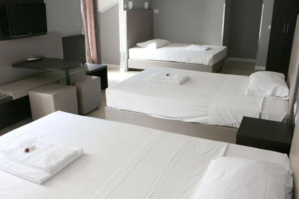 Room, New Generation Hostel Milan Center Navigli, Milan